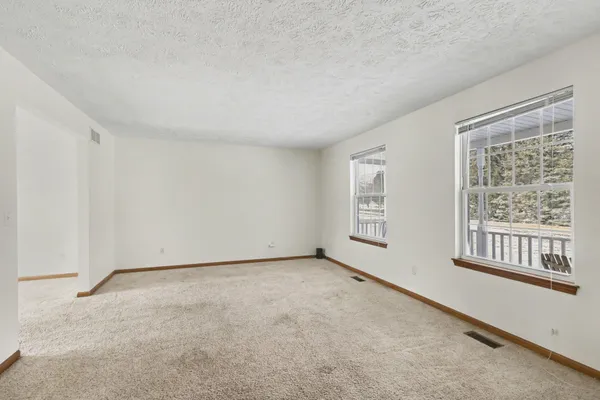 $317,000 | 6331 Layton Road, Fowlerville, MI 48836