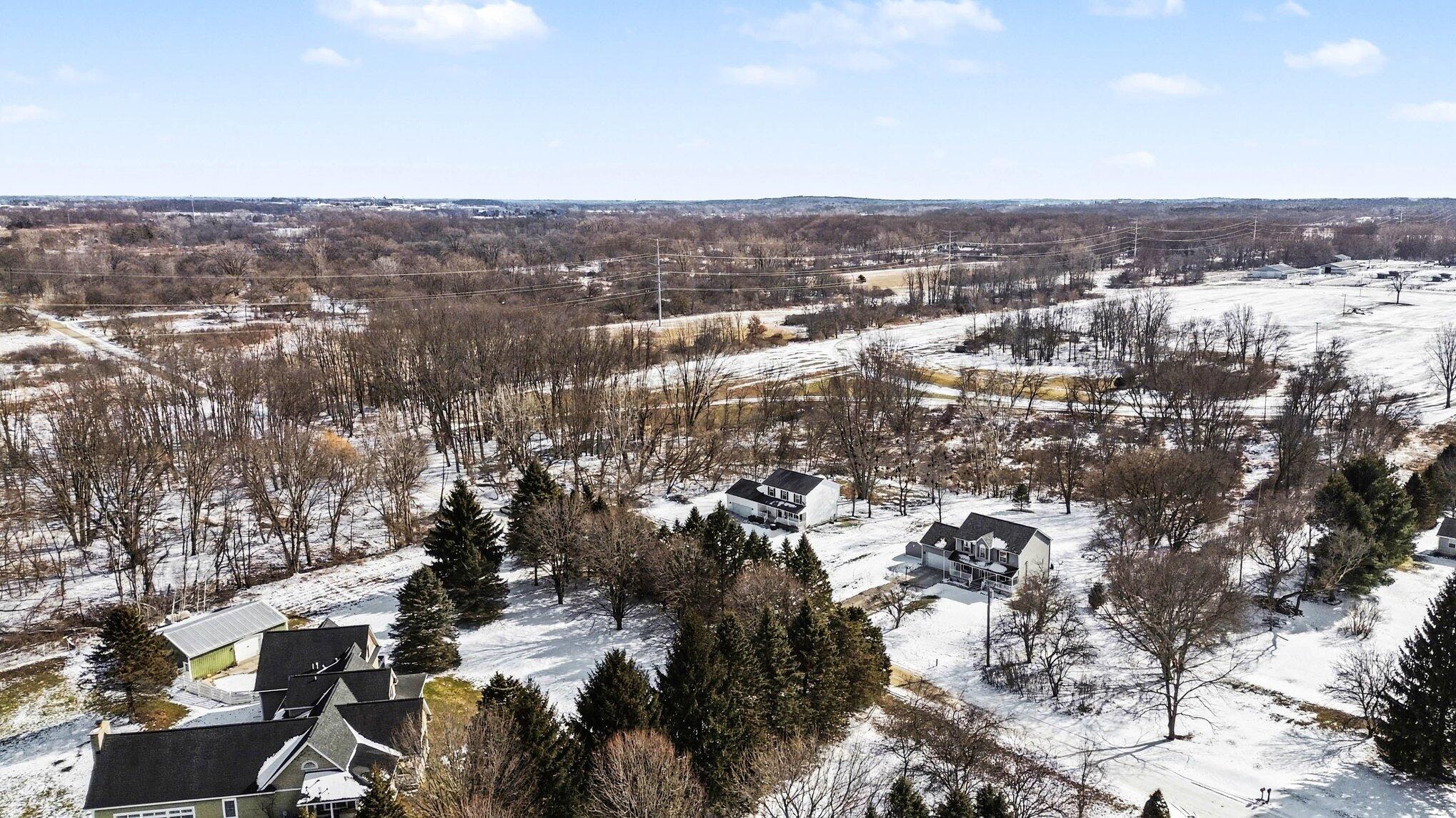 6331 Layton Road Fowlerville, MI 48836 - Photo 31 of 32 035_file_7749