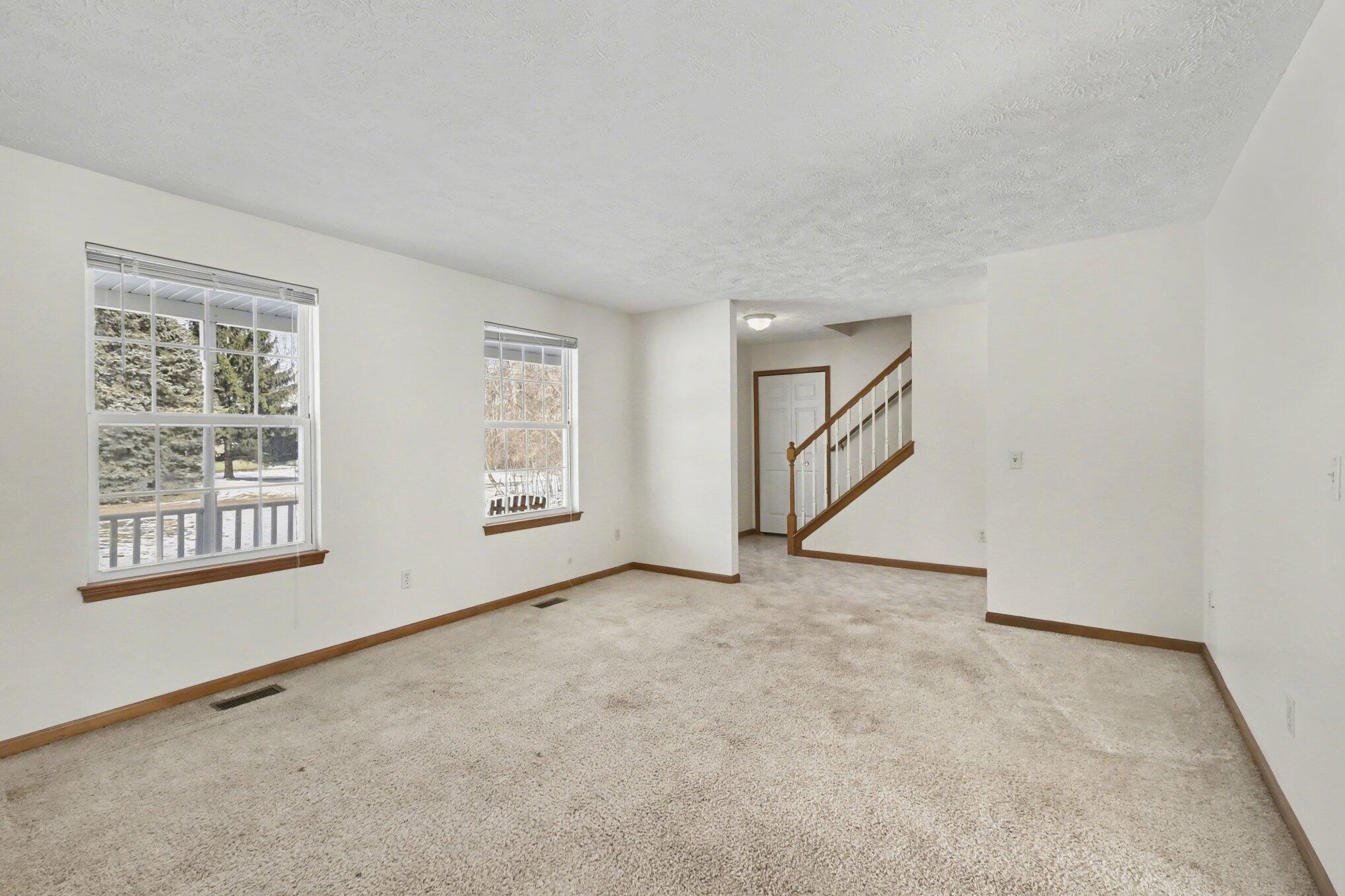 6331 Layton Road Fowlerville, MI 48836 - Photo 7 of 32 006_file_5249