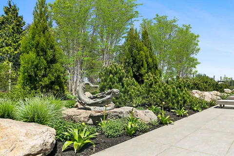 $10,395,000 | 989 Deerfield Road, Water Mill, NY 11976