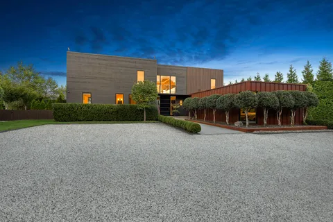 a view of outdoor space