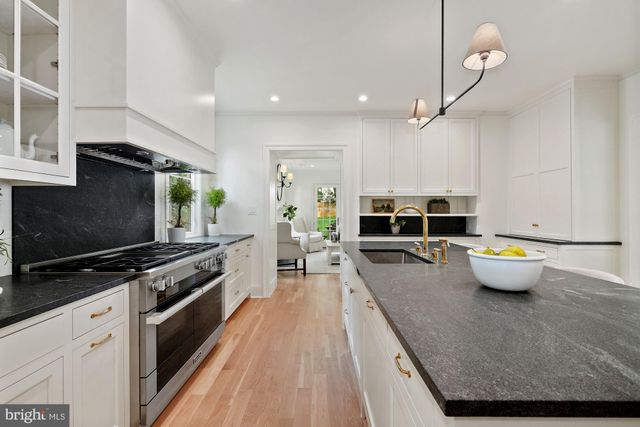 $3,725,000 | 6818 Delaware Street, Chevy Chase, MD 20815