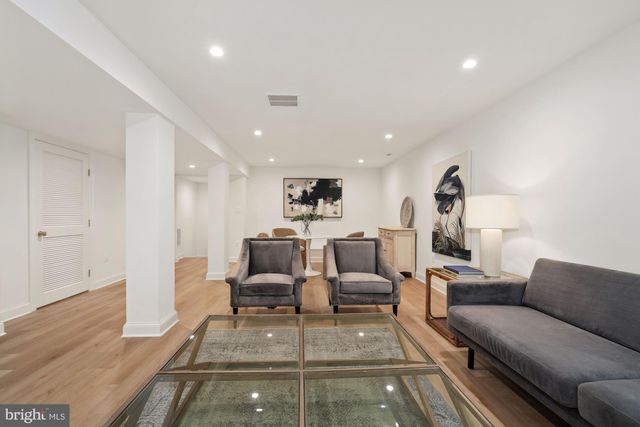 $3,725,000 | 6818 Delaware Street, Chevy Chase, MD 20815