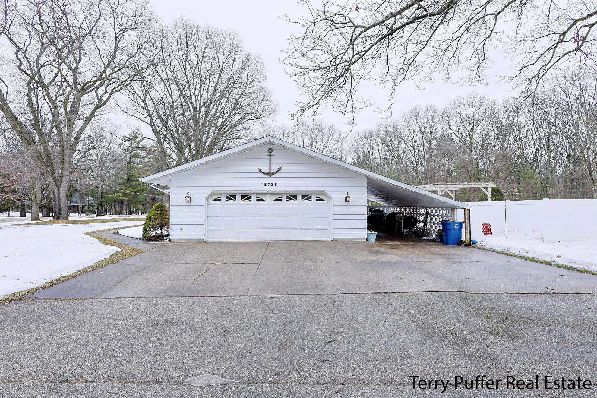 18736 North Fruitport Road Spring Lake, MI 49456 - Photo 50 of 66 IMG_4252