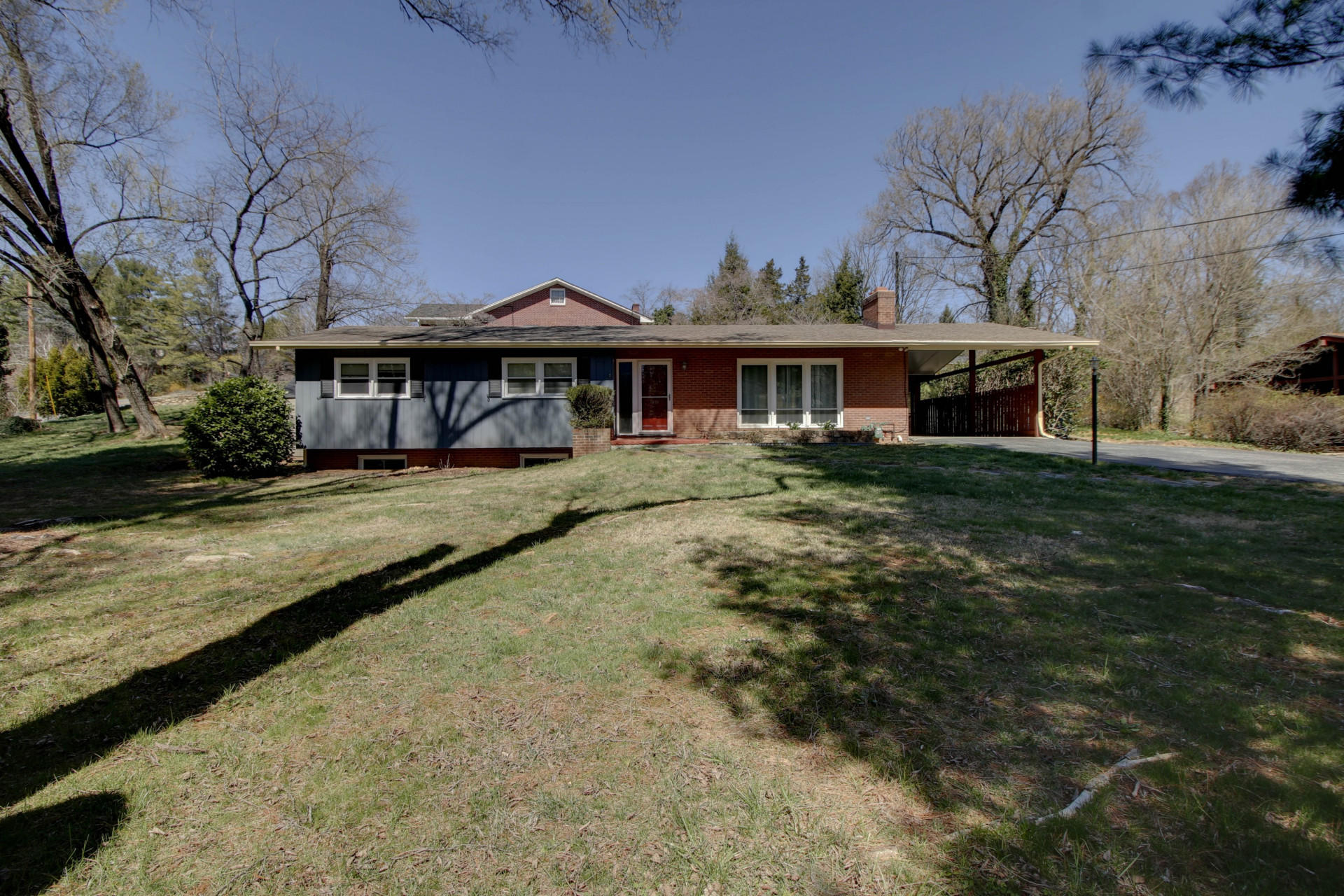 3131 Grandin Road Southwest Roanoke, VA 24018 - Photo 1 of 40 fhd__MG_5062_3_4_5_6_7_8_4947859