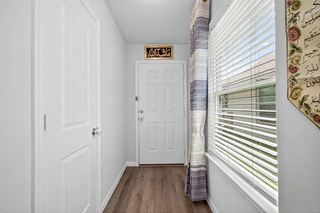 $2,000 | 4915 Purple Wisteria Lane, Spring, TX 77373