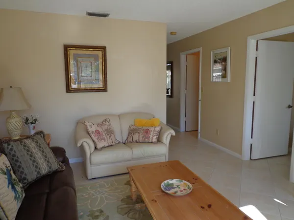 $2,500 | 1168 Amaryllis Court, Wellington, FL 33414