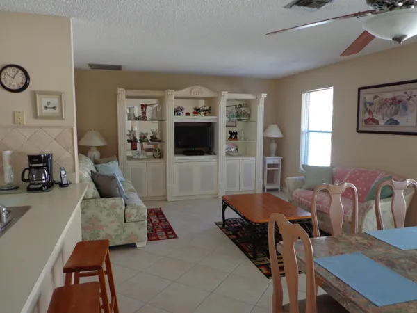 $2,500 | 1168 Amaryllis Court, Wellington, FL 33414