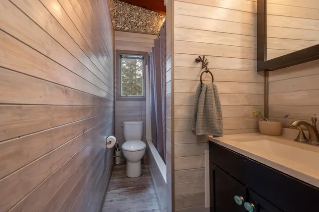 $525,000 | 33512 North Portage Trail, Grand Rapids, MN 55744