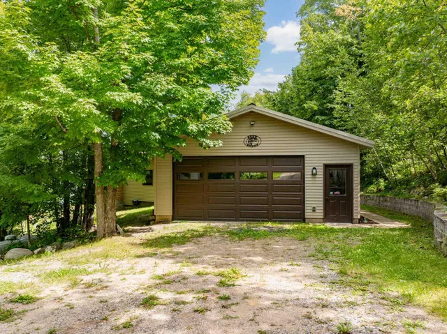 $525,000 | 33512 North Portage Trail, Grand Rapids, MN 55744