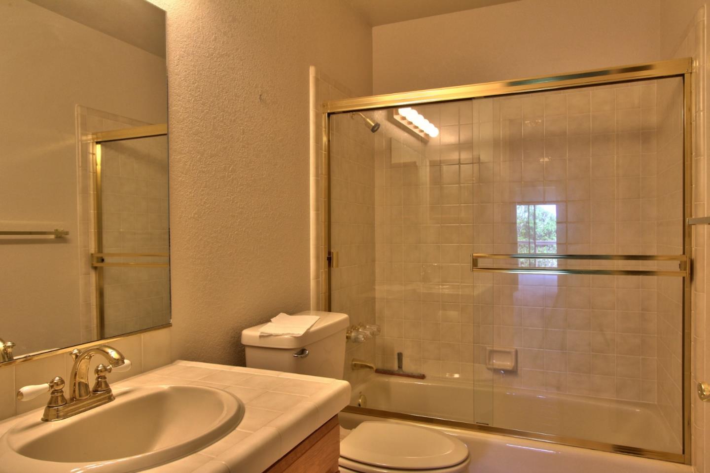 18280 Berta Canyon Road Salinas, CA 93907 - Photo 12 of 27 Gallery Image 12