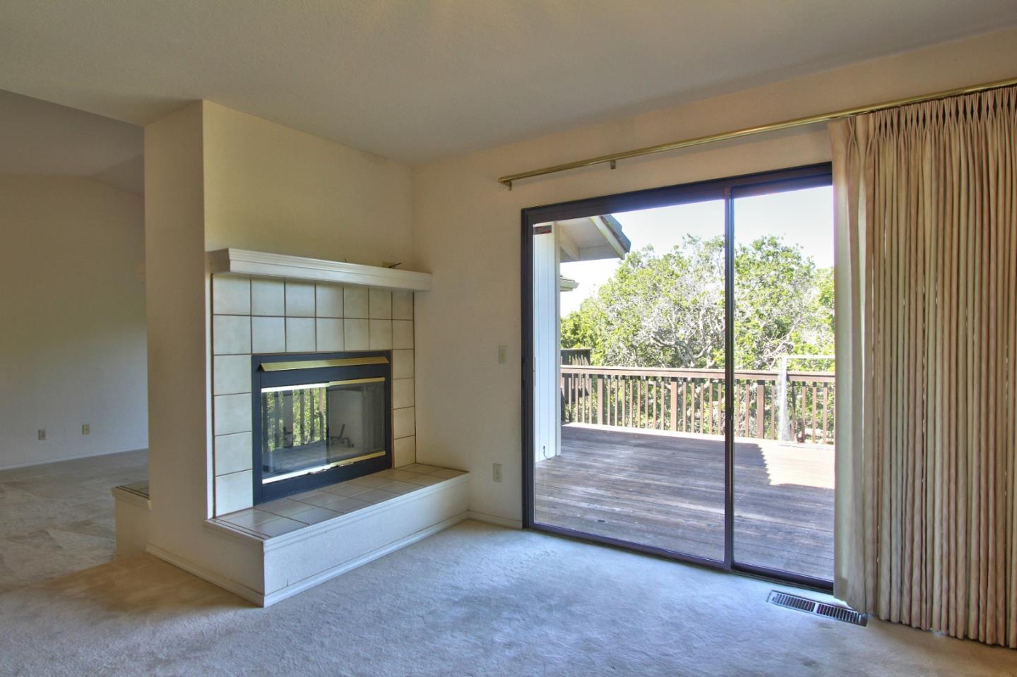 18280 Berta Canyon Road Salinas, CA 93907 - Photo 7 of 27 Gallery Image 7