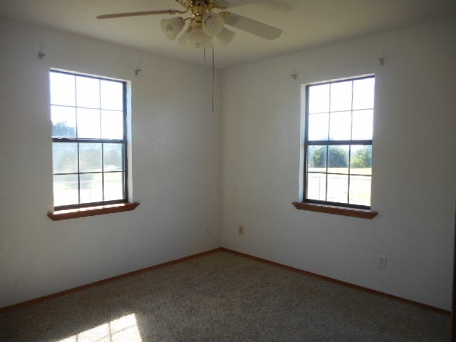 11620 Fairground Road Perkins, OK 74059 - Photo 5 of 21 Gallery Image 5