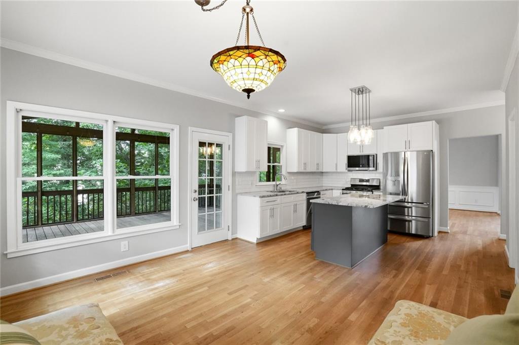 360 Landing Entry Alpharetta, GA 30022 - Photo 11 of 24
