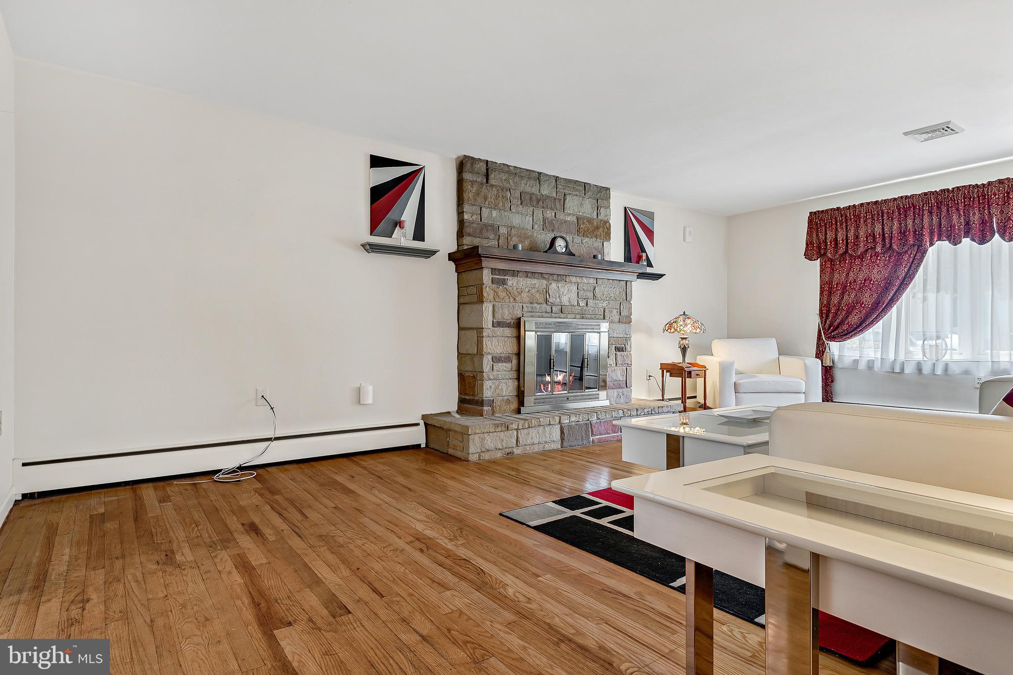 3612 Ridgeway Road Harrisburg, PA 17109 - Photo 5 of 26 Gallery Image 5