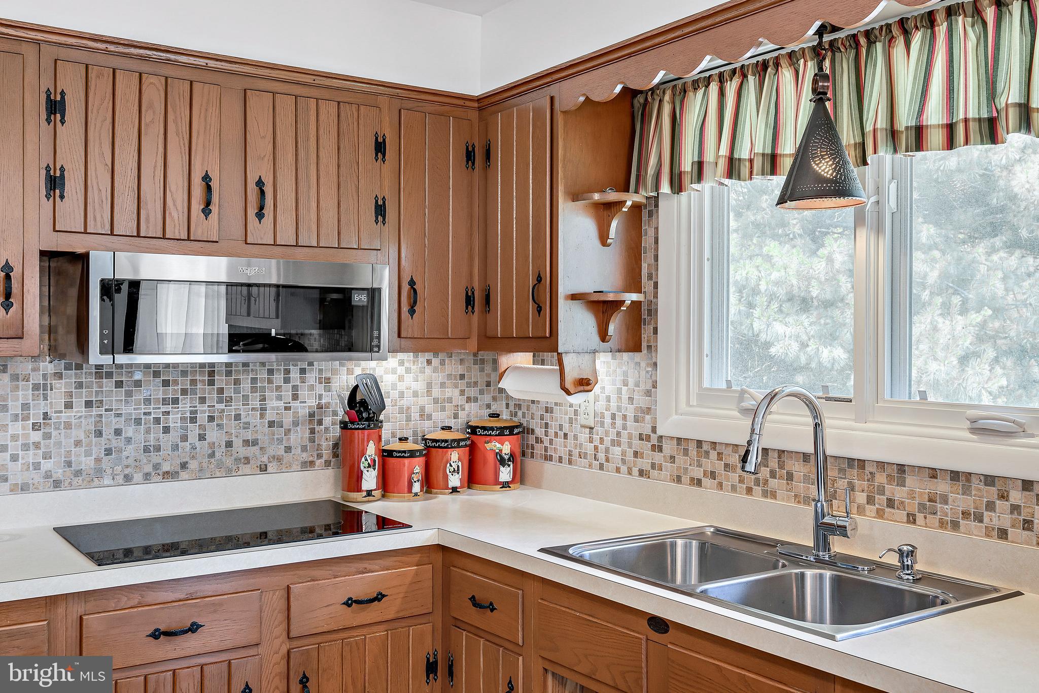 3612 Ridgeway Road Harrisburg, PA 17109 - Photo 9 of 26 Gallery Image 9