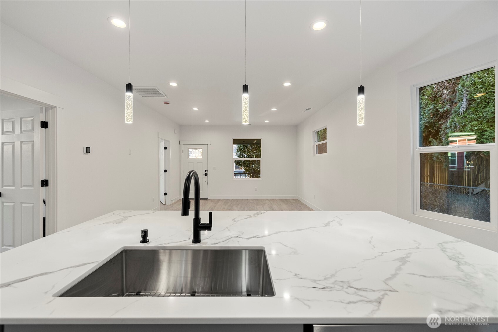 1131 South 6th Street Mount Vernon, WA 98273 - Photo 15 of 30