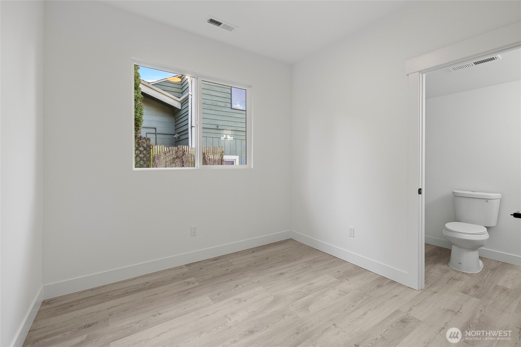 1131 South 6th Street Mount Vernon, WA 98273 - Photo 23 of 30