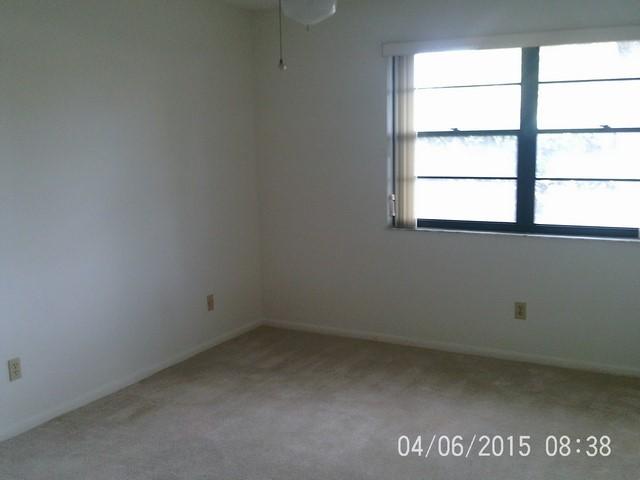 2020 Colonial Road, Unit E1 Fort Pierce, FL 34950 - Photo 4 of 9 PTDC1165 (Copy)