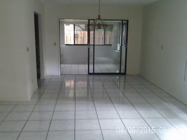 2020 Colonial Road, Unit E1 Fort Pierce, FL 34950 - Photo 7 of 9 PTDC1168 (Copy)
