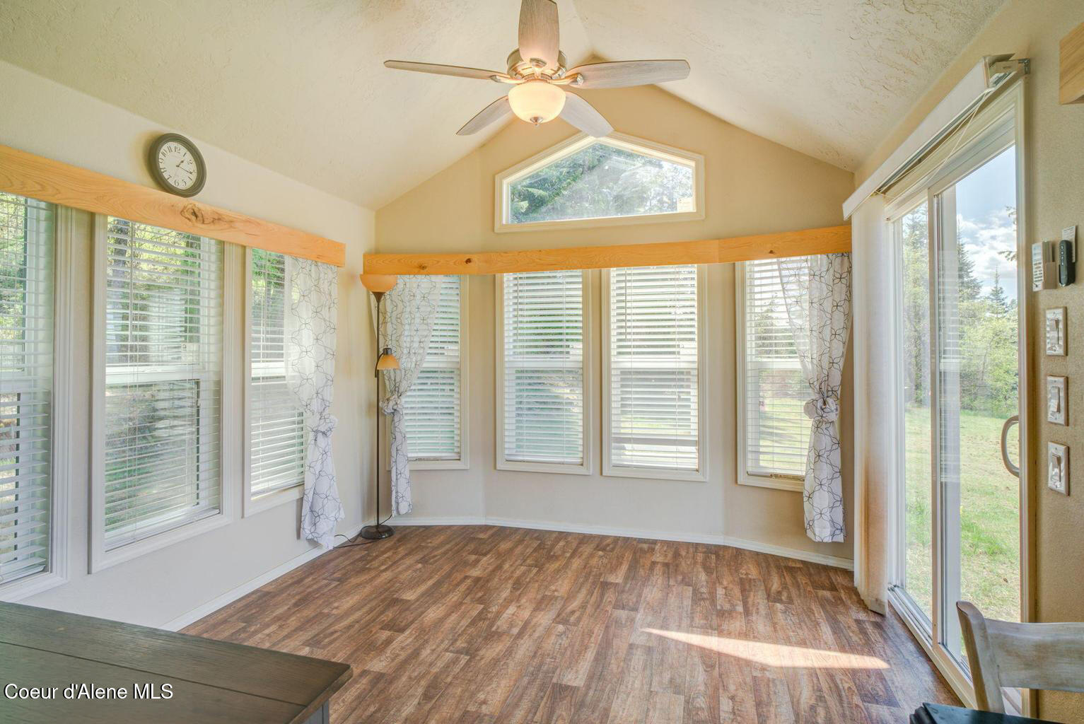 15040 South Bench Road Harrison, ID 83833 - Photo 9 of 17 20210601211541763297000000-o