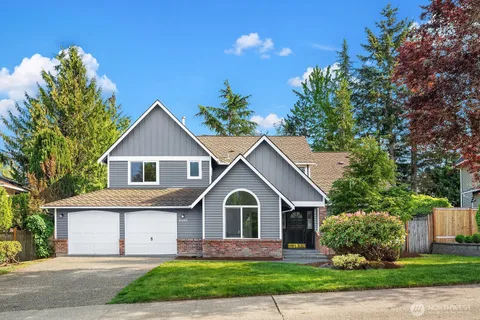 $1,548,000 | 23203 Northeast 18th Place, Sammamish, WA 98074
