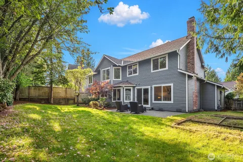 $1,548,000 | 23203 Northeast 18th Place, Sammamish, WA 98074