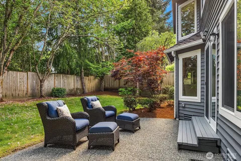 $1,548,000 | 23203 Northeast 18th Place, Sammamish, WA 98074