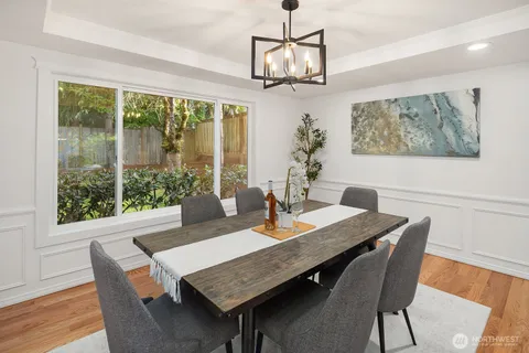 $1,548,000 | 23203 Northeast 18th Place, Sammamish, WA 98074