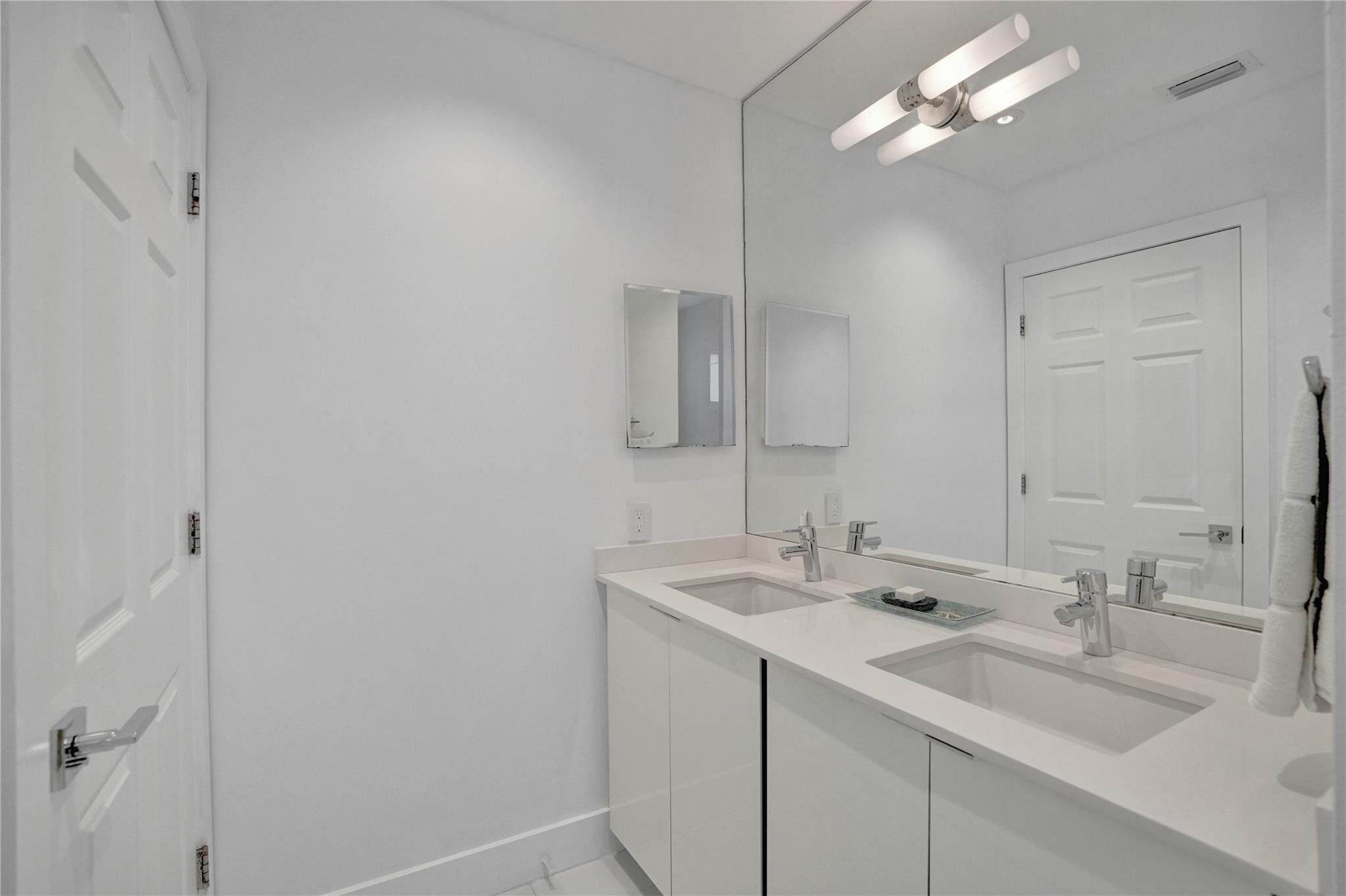 881 Briar Ridge Road Weston, FL 33327 - Photo 38 of 59 Photo 38