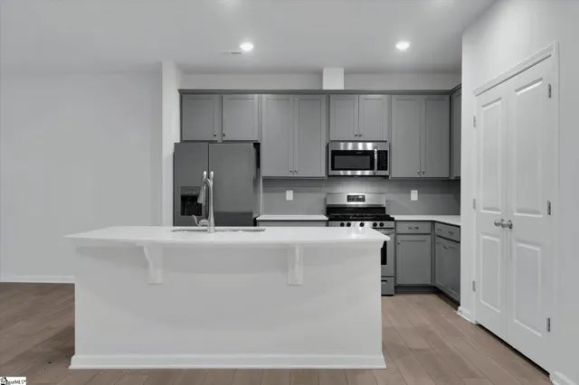 $230,000 | 330 East Compass Way, Easley, SC 29640