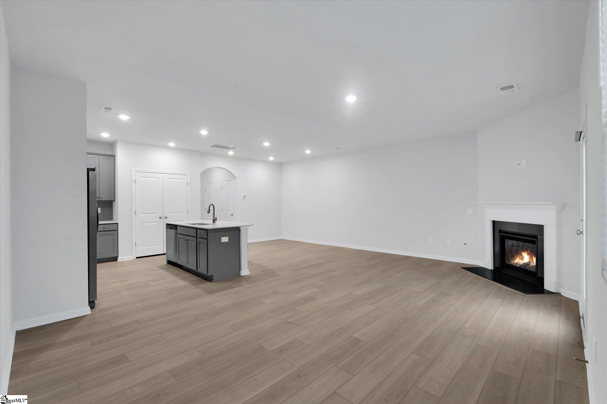 330 East Compass Way Easley, SC 29640 - Photo 10 of 25