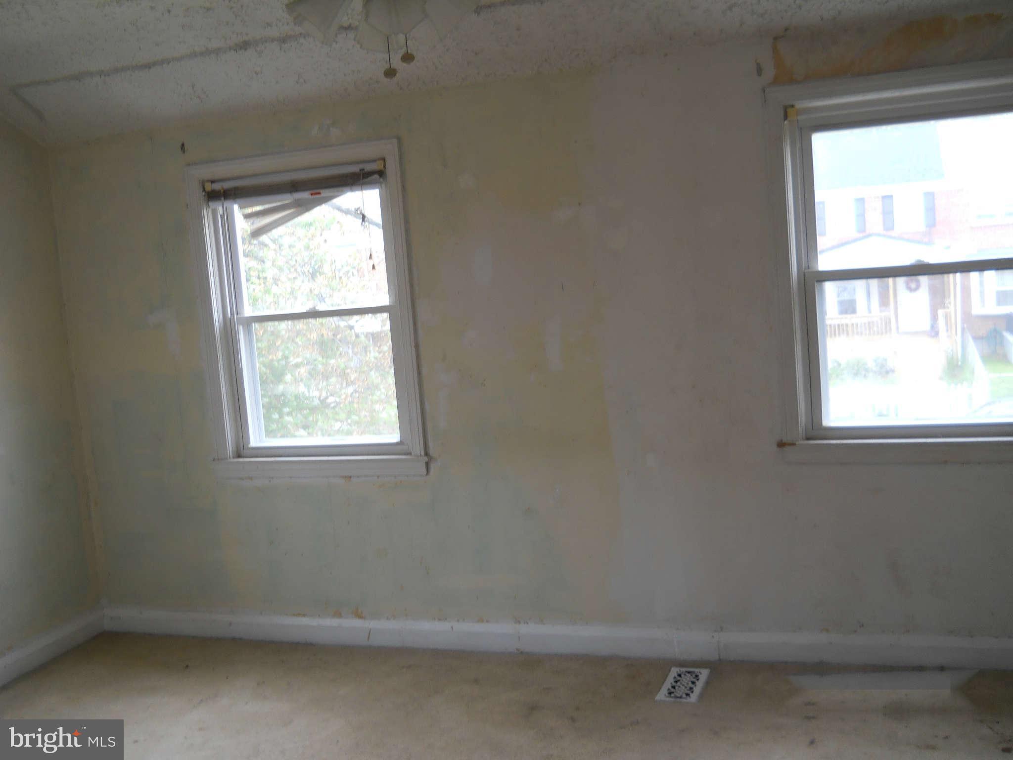 912 Arncliffe Road Baltimore, MD 21221 - Photo 9 of 13 Bedroom one
