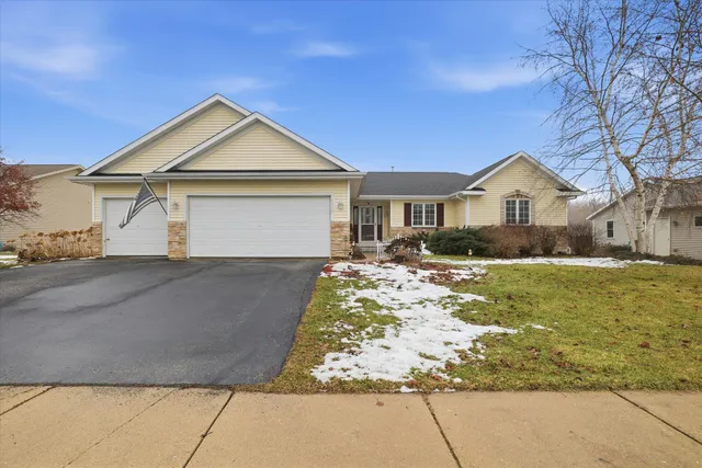 $439,900 | 1203 Schuman Drive, Watertown, WI 53098
