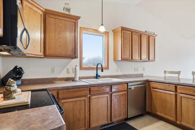 $439,900 | 1203 Schuman Drive, Watertown, WI 53098