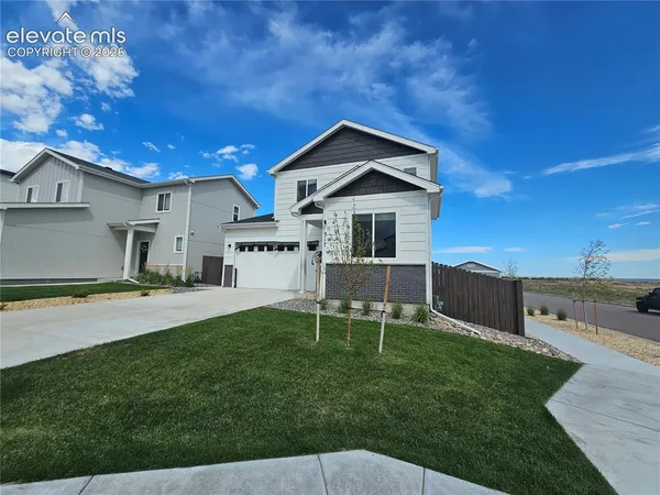 $2,395 | 317 Gdn Pk Avenue, Calhan, CO 80808