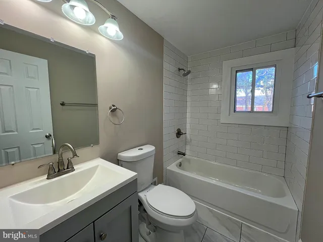 $179,900 | 2724 Spaulding Avenue, Baltimore, MD 21215