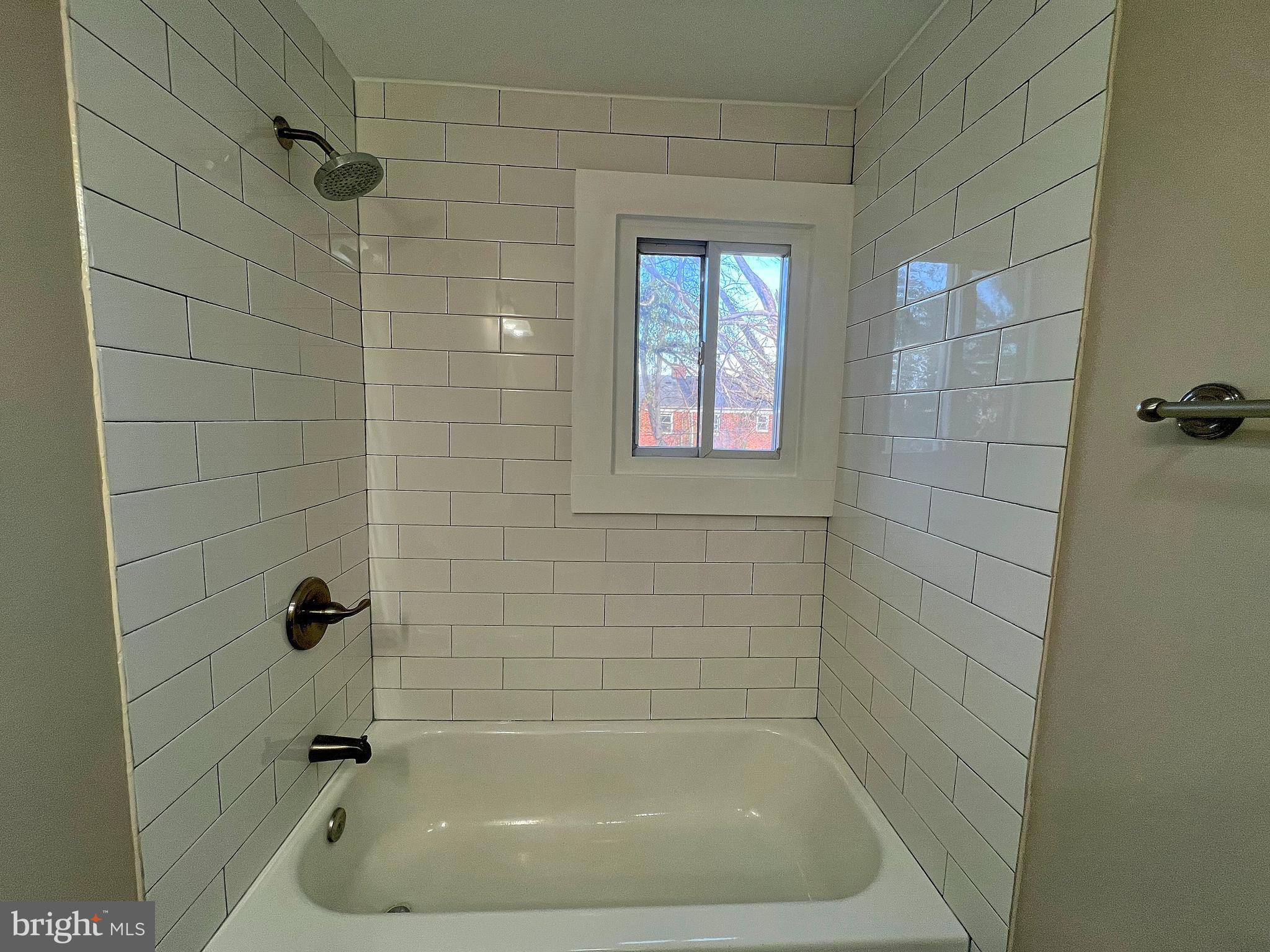 2724 Spaulding Avenue Baltimore, MD 21215 - Photo 12 of 18