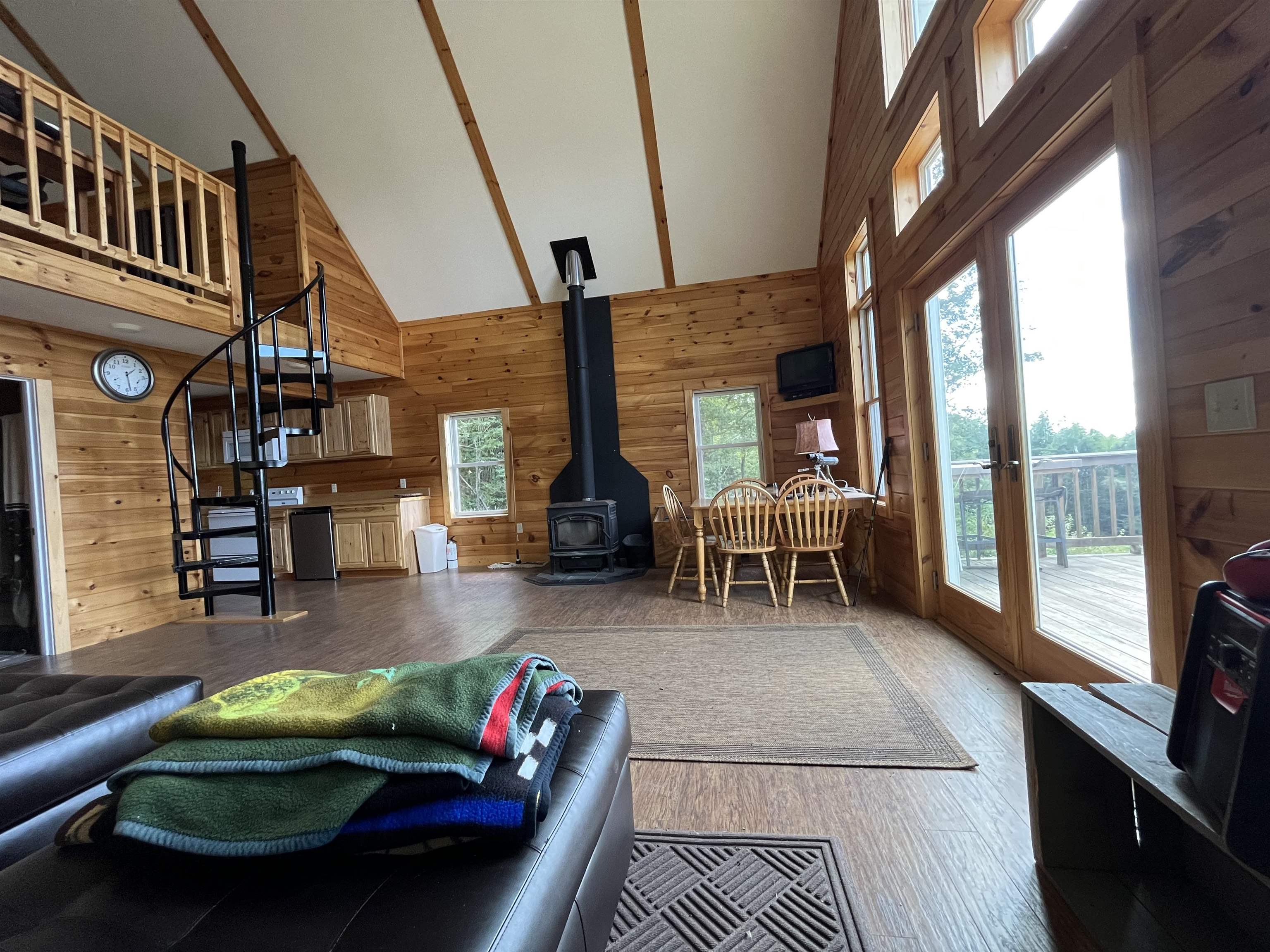 959 Gore Road Newport Town, VT 05857 - Photo 8 of 36
