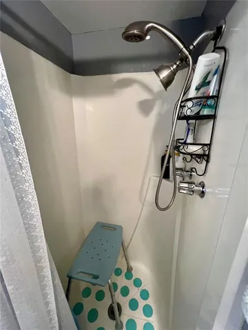 $370,000 | 1810 47th Ave Drive West, Bradenton, FL 34207