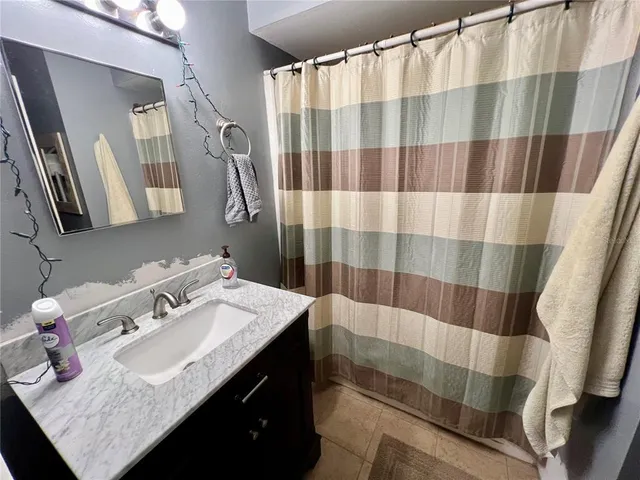 $370,000 | 1810 47th Ave Drive West, Bradenton, FL 34207