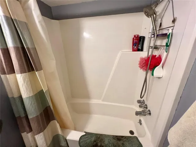 $370,000 | 1810 47th Ave Drive West, Bradenton, FL 34207