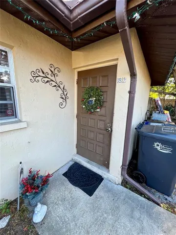 $370,000 | 1810 47th Ave Drive West, Bradenton, FL 34207