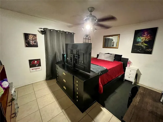 $370,000 | 1810 47th Ave Drive West, Bradenton, FL 34207