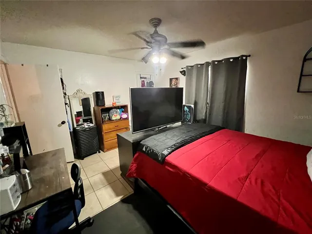 $370,000 | 1810 47th Ave Drive West, Bradenton, FL 34207