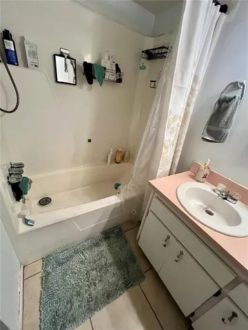 $370,000 | 1810 47th Ave Drive West, Bradenton, FL 34207