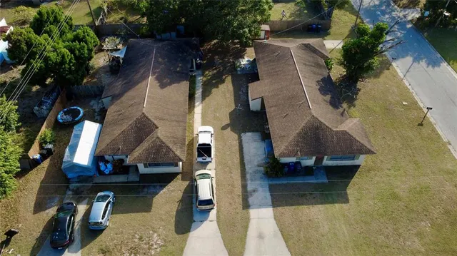 $370,000 | 1810 47th Ave Drive West, Bradenton, FL 34207