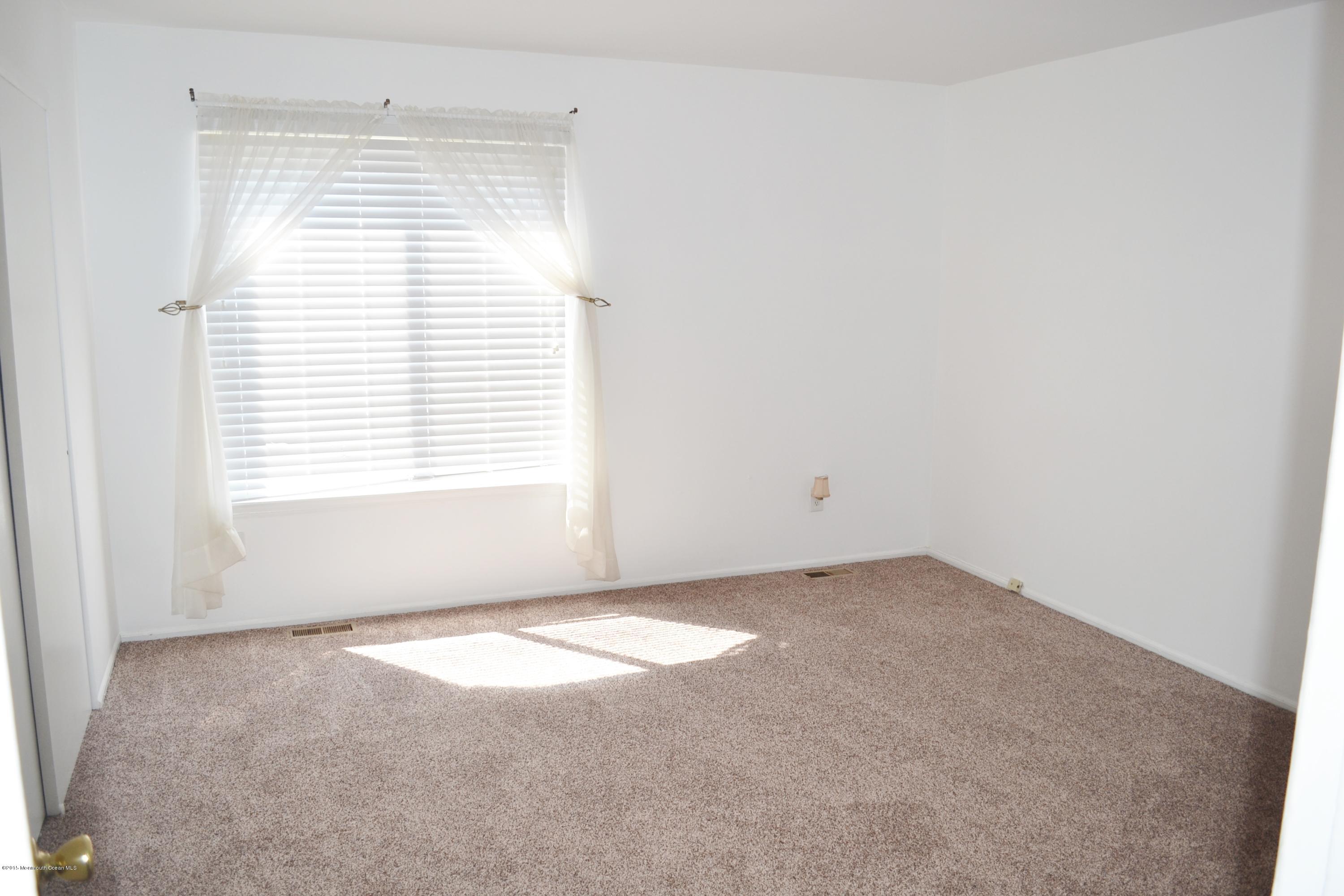 38 Creek Road, Unit 277 Brick, NJ 08724 - Photo 9 of 14 DSC_0981.JPG