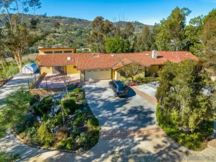 $1,399,000 | 2665 Kauana Loa Drive, Escondido, CA 92029