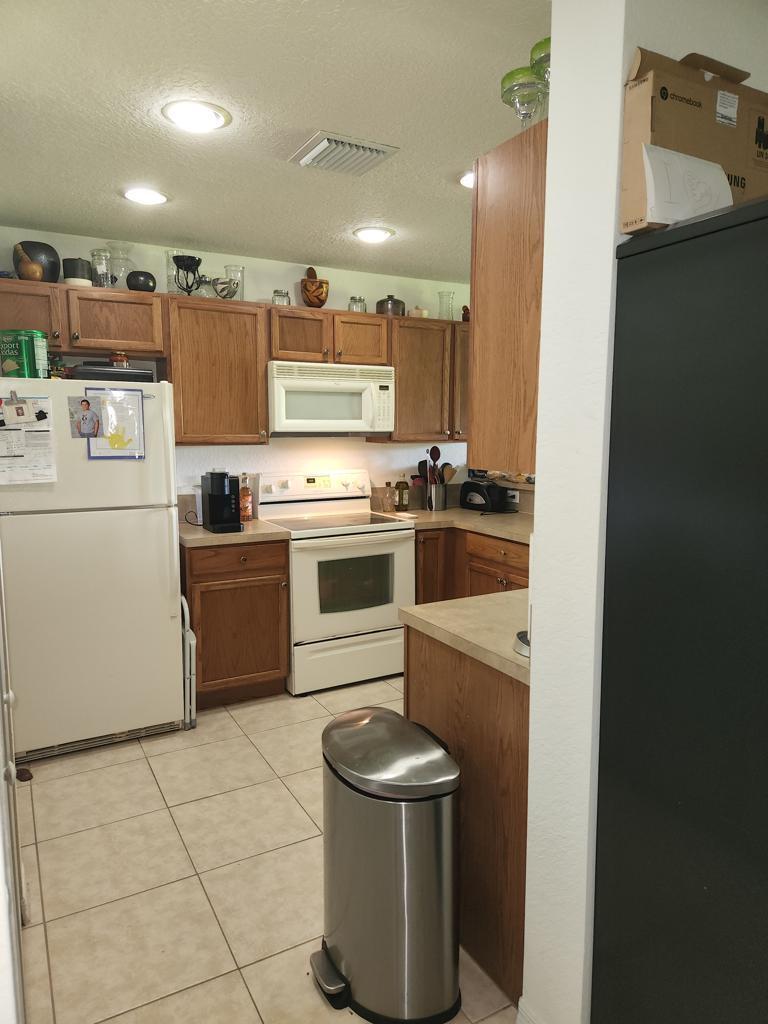 3003 Southeast Lexington Lakes Drive, Unit 2 Stuart, FL 34994 - Photo 33 of 40 CDB76632-037D-4B67-97A1-B0E326662273